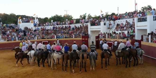 Cazalla se viste de Feria