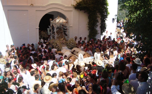 Salida de la Virgen del Monte de su Ermita.