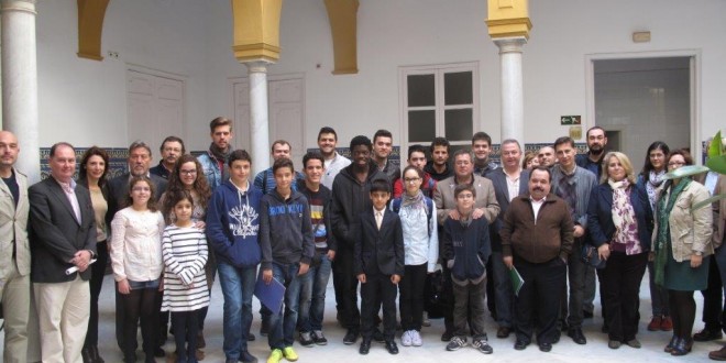 El CEIP Federico García Lorca y la Residencia El Castillo reciben el Premio al Mérito Educativo El CEIP Federico García Lorca y la Residencia El Castillo reciben el Premio al Mérito Educativo