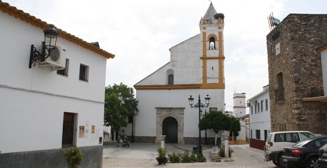 Un bando sobre las casas blancas en Almadén consigue más repercusión que el tronco fósil