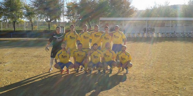 El Liceo de Alanís ganó el derbi de la jornada en el campo del las Navas