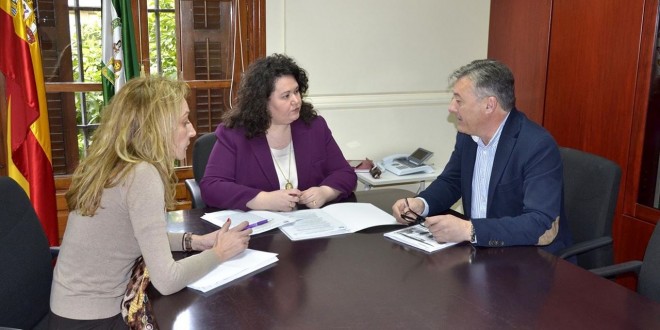 El alcalde de El Real de la Jara se reúne con la Junta para tratar el cierre de Aguablanca