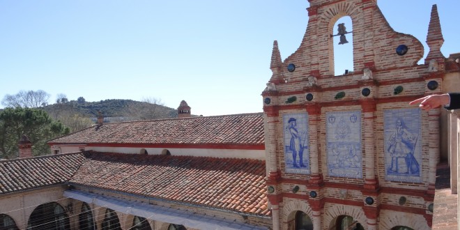 El Palacio de San Benito, alojamiento y museo en plena Sierra Norte